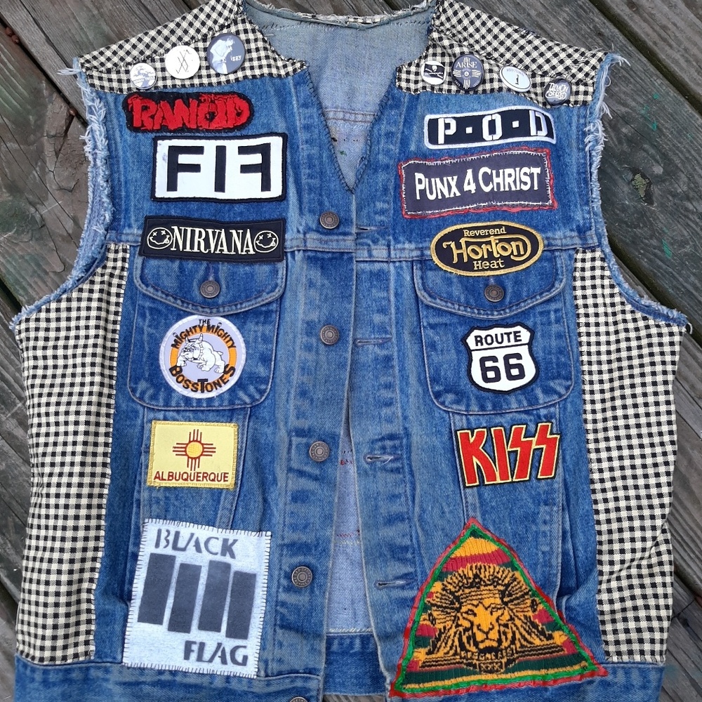 PUNK patch vest / Battle jacket Size Large